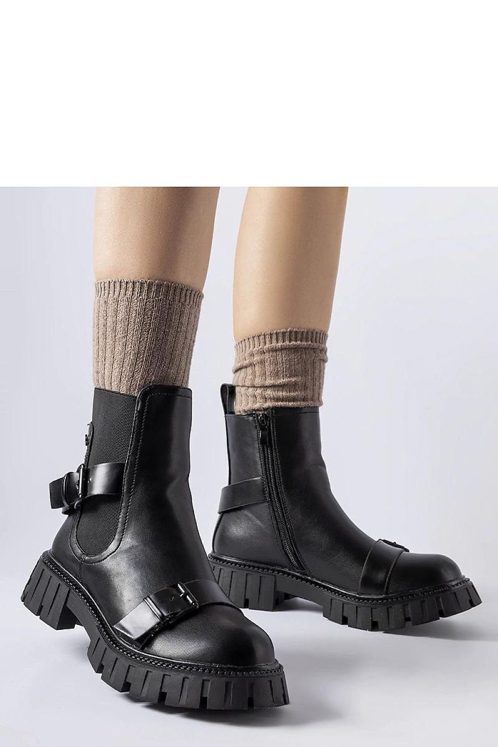 Heel boots model 205078